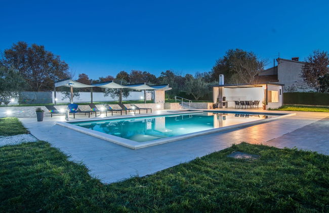 Beautiful Villa in Vrsar With Swimming Pool - Foto 12