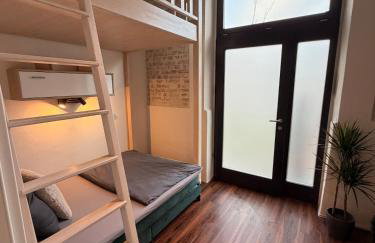 Fewo Fibi - Zentrale CityWohnung - 2 Schlafzimmer - 4 Betten - Küche - Ideal für Familien - Foto 13