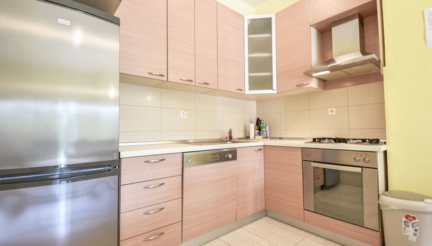 Ivan - Foto 3, Inside other