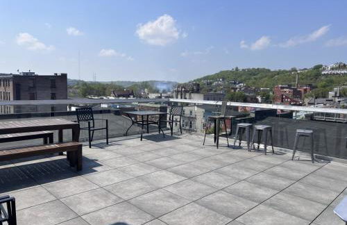 BUBBLES FANTASY SUITE Explore OTR and Rhinegeist - Foto 42