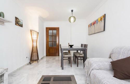 Apartamento Alaska 800 m de la Playa Parking Privado - Photo 8