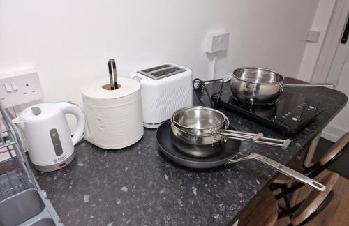 NightRest Homes - Studio Flat - Free Parking - 5 Minutes to Luton airport - Foto 10