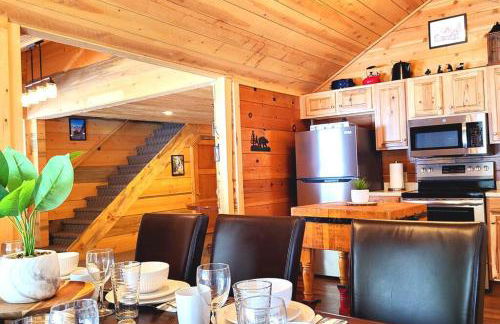 Sequoia Splendor, inside Kings Canyon NP by Visitors Center - Foto 27