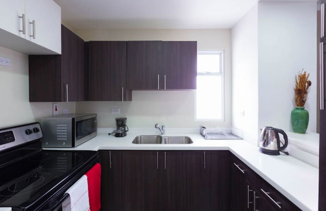 I Heart JA Affordable Luxury at The Bromptons - Foto 11