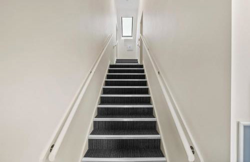 New Apartment in Stockton, sleeps 4, Free WIFI - Foto 22