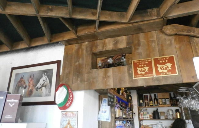 Remarkable 2-bed Apartment in Aleksandrovo - Photo 20