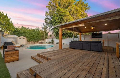 Lake Balboa Hideaway - Photo 18