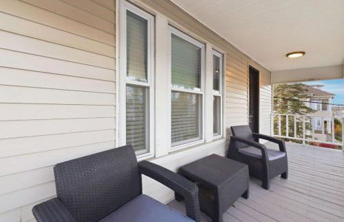 Craftsman Cozy Top Flr 1 Bed1- 1 Ba Private Porch - Foto 6