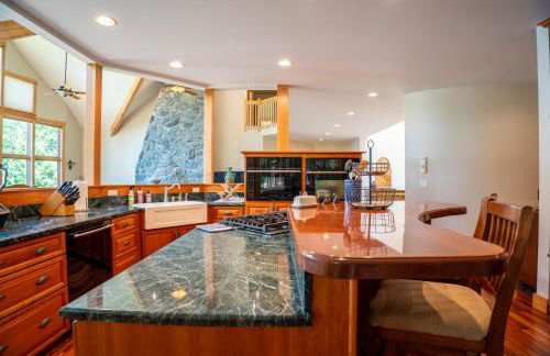 Rustic-modern Lake House in Milton Near Burlington and Eagle Mountain - Foto 61