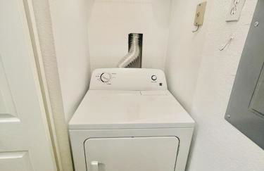 Cozy Condo Minutes Away From Disney - Foto 32