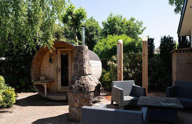 Forest Cabin With Pets - Photo 36