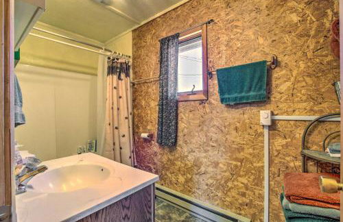 Charming Montana Retreat with Mountain Views! - Foto 15