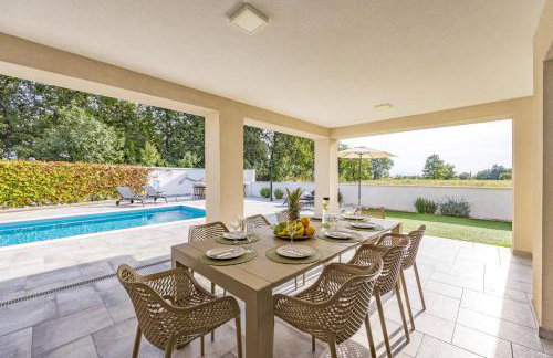 SPECIAL OFFER! NEW LUXURY APARTMENT with pool, fitness, outdoor bar&grill - Foto 4