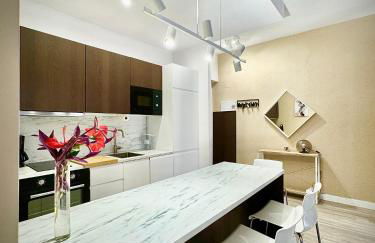 Home 120, Mansion Alhamar - Photo 2