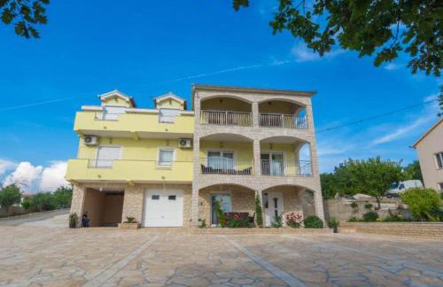 Holiday House BALEN with Swimming Pool - Foto 2