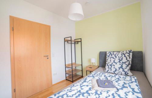 Köstlbach Apart I Ferienwohnung bis 3 & 6 Personen I Nürnberg I Neumarkt I Messe I Natur I Küche I Parken I Waschmaschine I Garten - Foto 3