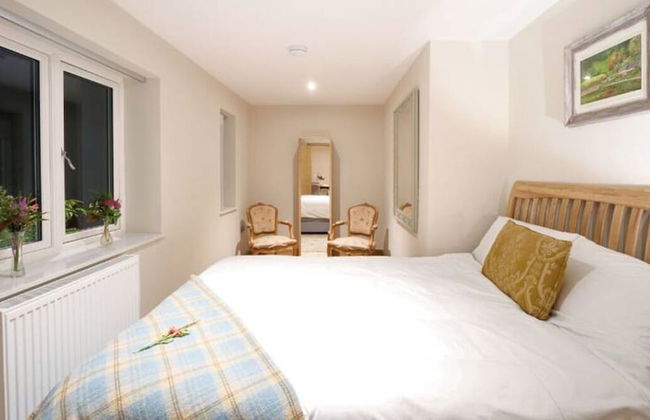 Pinetum Garden Cottages - Photo 3