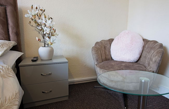 Stylish Five Star Rated Apartment - Foto 12