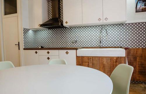 APARTMENT FOR 6 WITH POOL, GARDEN, CLIMBING AREA - Foto 23