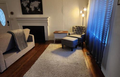 Serenity on over an acre easy access to 311 and HPU - Foto 3