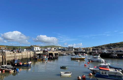 The Burrow - Photo 19