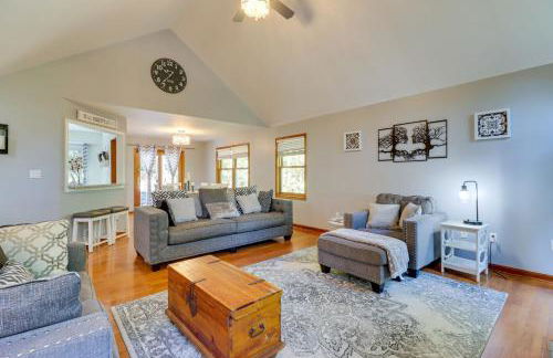 Hot Tub and Game Room Retreat Near Camelback - Foto 9