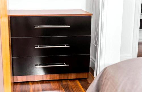 Charming JQ Apartment with Secure Parking & WiFi - Foto 48