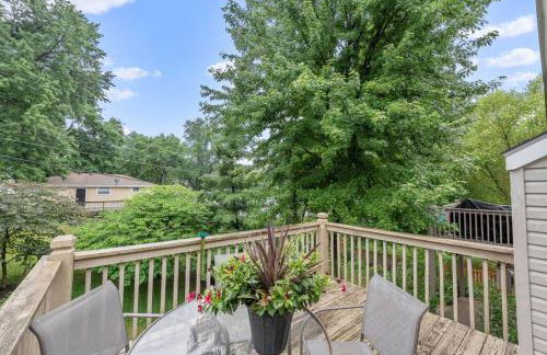 Beautiful Townhome, 11 minutes to Downtown, KCMO. - Foto 34