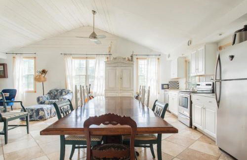 Southampton Village, 2 Fireplaces, Walk to All - Foto 4