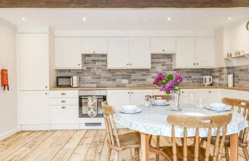 Bunts Barn - Photo 9