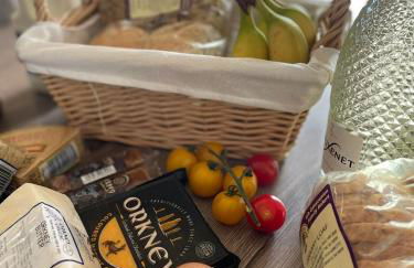 Switha - Luxury home in Stromness, Orkney with outstanding views and hot tub - Photo 31