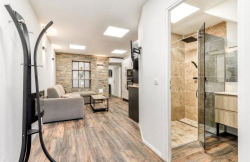 Côté Palais avec Climatisation - Fibre & Netflix - Spacieux en rez-de-chaussée - Foto 1