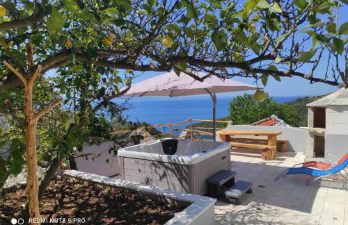 Rest house with jacuzzi Mili - Foto 1