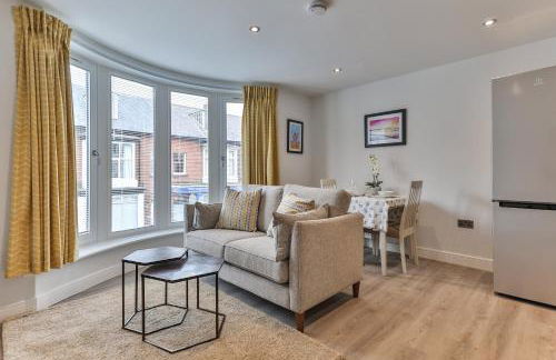 Finest Retreats - 13 Belle House - Apartment 2 - Photo 4