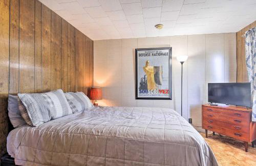 Retro Rhinelander Lake Retreat with Fire Pit! - Foto 20