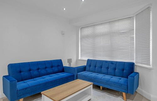 3BR Home for 6 in Rainham, Parking & Wi-Fi - Foto 14