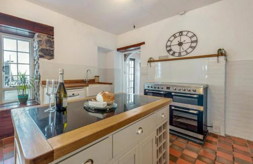 Pembrokeshire Near The Beach With A Heated Pool - Foto 10