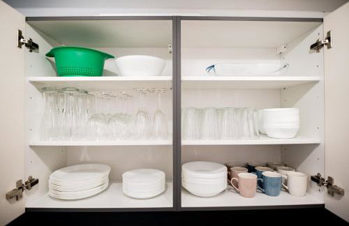 C4S -COME4STAY -InnHarmony- Stilvoll eingerichtetes Apartment für bis zu 8 Personen - Hochwertige Betten I voll ausgestattete Küche I Balkon I Badezimmer I WLAN I Smart TV - Foto 43