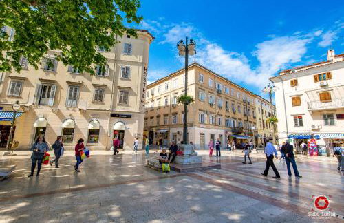 Number 1 Deluxe Apartments - Foto 120