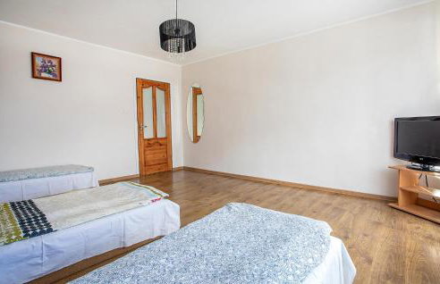 Stunning Apartment In Gowidlino - Foto 15