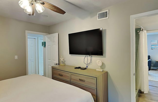 Sandpiper Cove by Southern Vacation Rentals - Photo 20