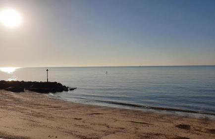 Martello Sunrise - Luxury 3-bedroom Seaview Beach House - Foto 24