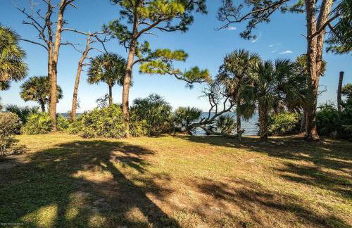 Florida Space Coast Waterfront Retreat - Foto 53