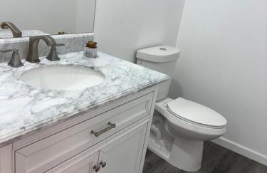 House in the Palisades Hills with City and Mountain views - Foto 23