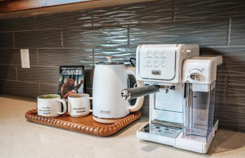 Blue Spruce Retreat in the Redwood Curtain! - Foto 7