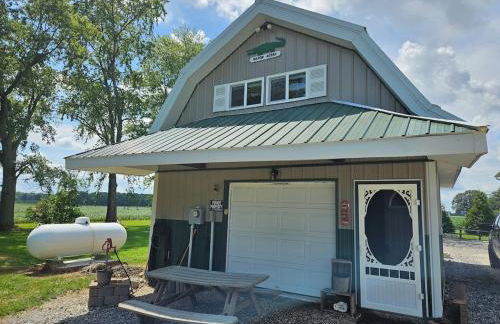 Cozy 1-bedroom apartment in wonderful Oak Harbor with AC - Foto 1