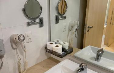 FLAT ALTO PADRAO HOTEl MONT BLANC - Foto 2