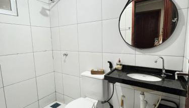 Casa 2 Quartos com Ar Condicionado e 1 Suíte a 200mts da praia - Foto 5