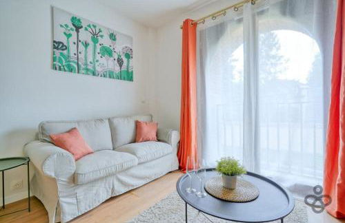 La Halle Du Roi Parking Insead - Foto 2