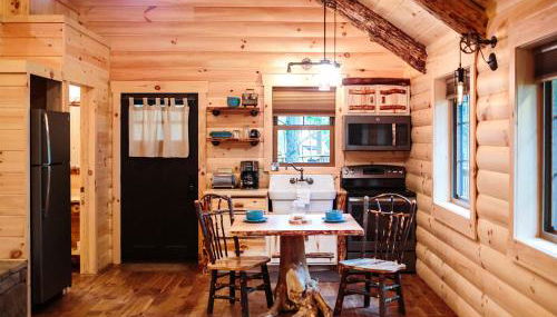 Cricket Hill Treehouse B by Amish Country Lodging - Foto 4